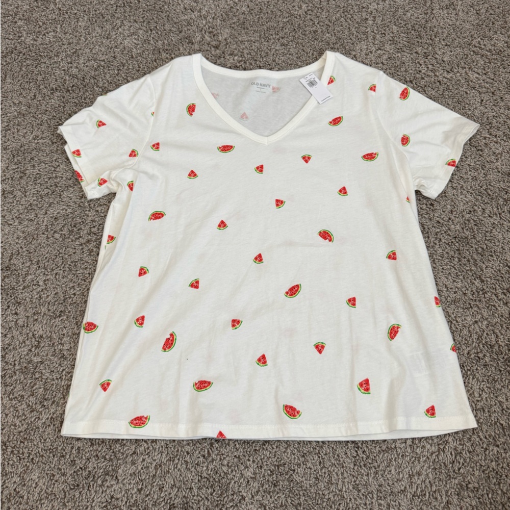 Women’s Old Navy V Neck Tshirt